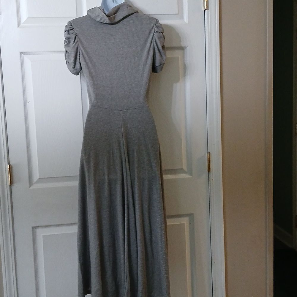 Signature by Robbie Bee gray ribbed gathered short sleeve cowl collar dress Sz M - Picture 6 of 9